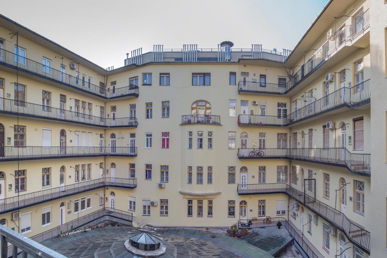 Home R474 #Freeparking Budapest Bagian luar foto