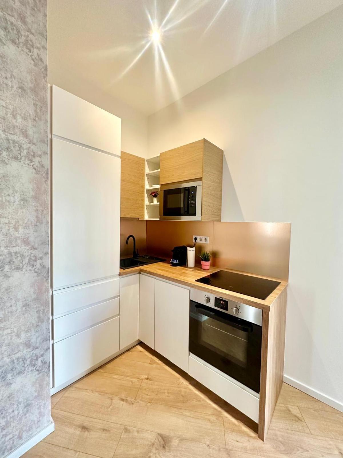 Home R474 #Freeparking Budapest Bagian luar foto
